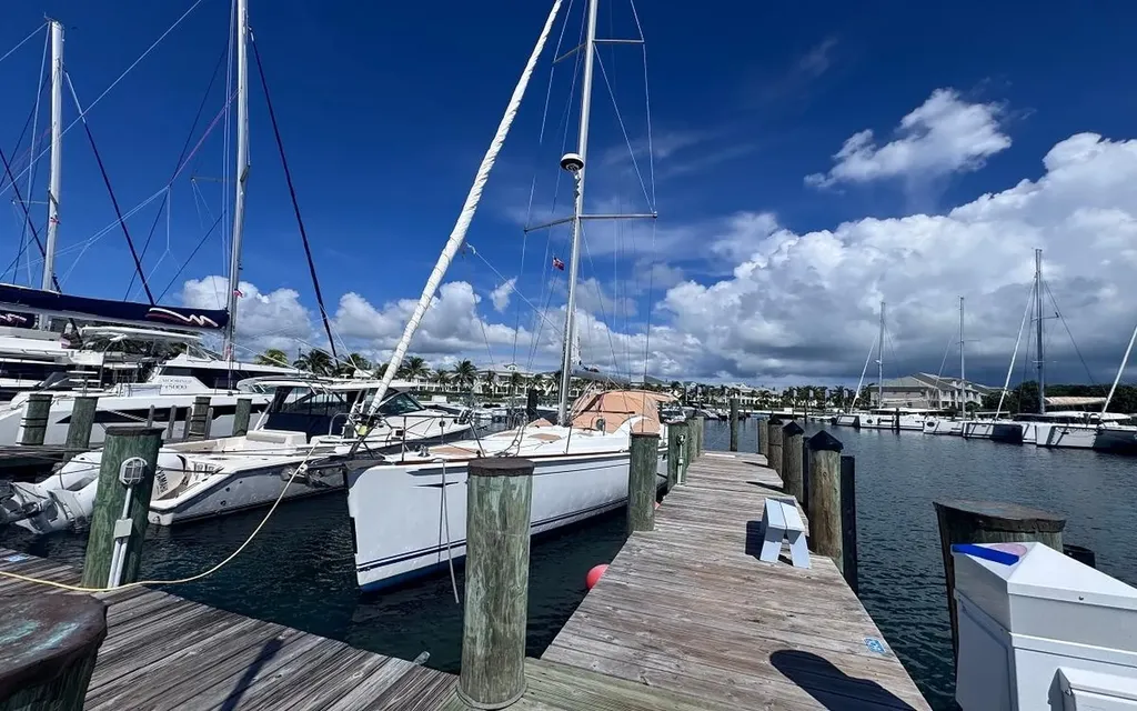 Slip 8, Pier 1, Palm Cay New Providence Paradise Island BS