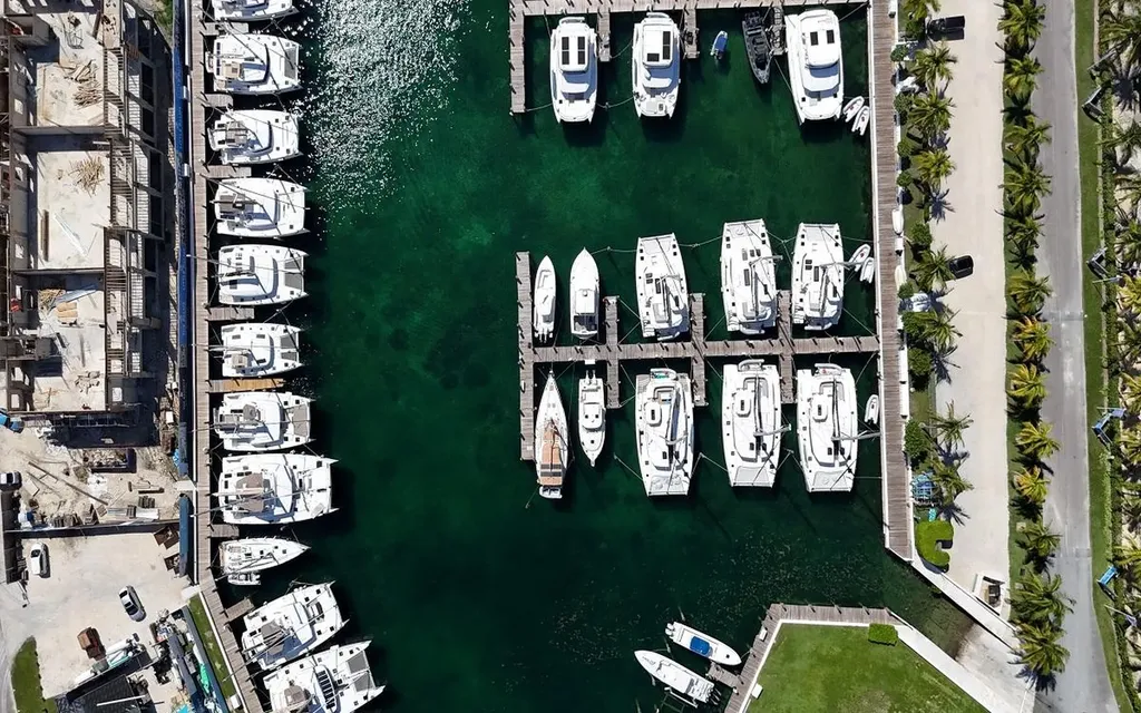 Slip 8, Pier 1, Palm Cay New Providence Paradise Island BS