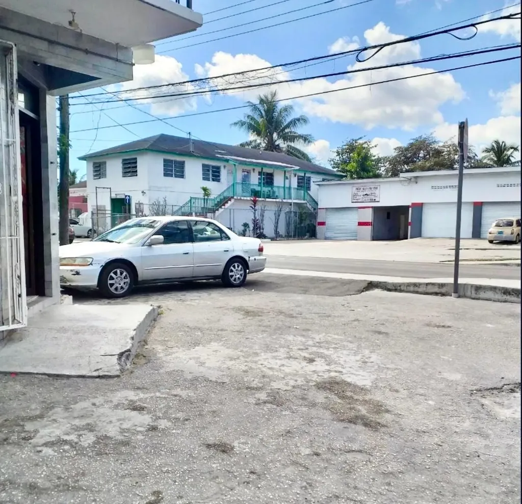 Market & Peter Street Lot 132 Lot #132 New Providence Paradise Island BS