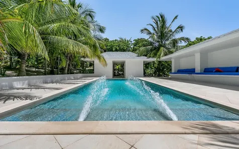 Windermere Island Eleuthera BS