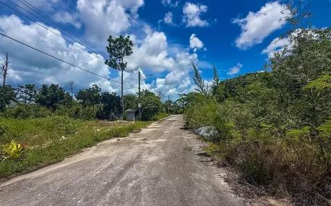 15c Country Club Estates New Providence Paradise Island BS