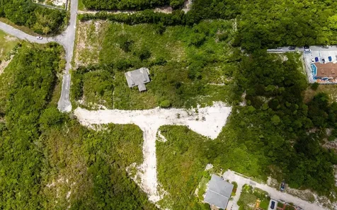 15c Country Club Estates New Providence Paradise Island BS