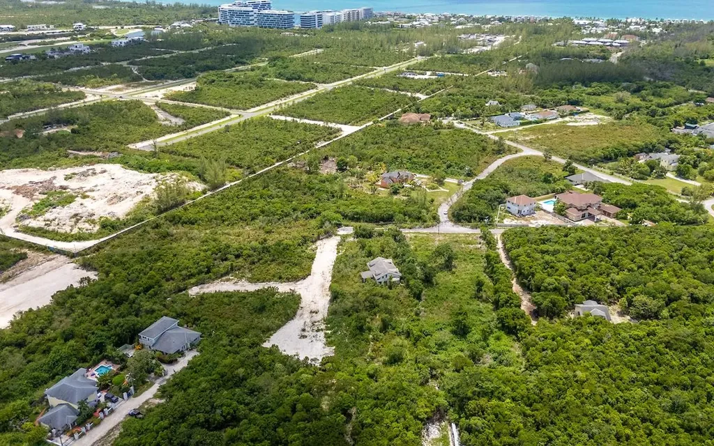 15b Country Club Estates New Providence Paradise Island BS