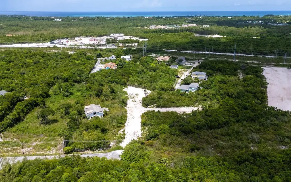 15d Country Club Estates New Providence Paradise Island BS