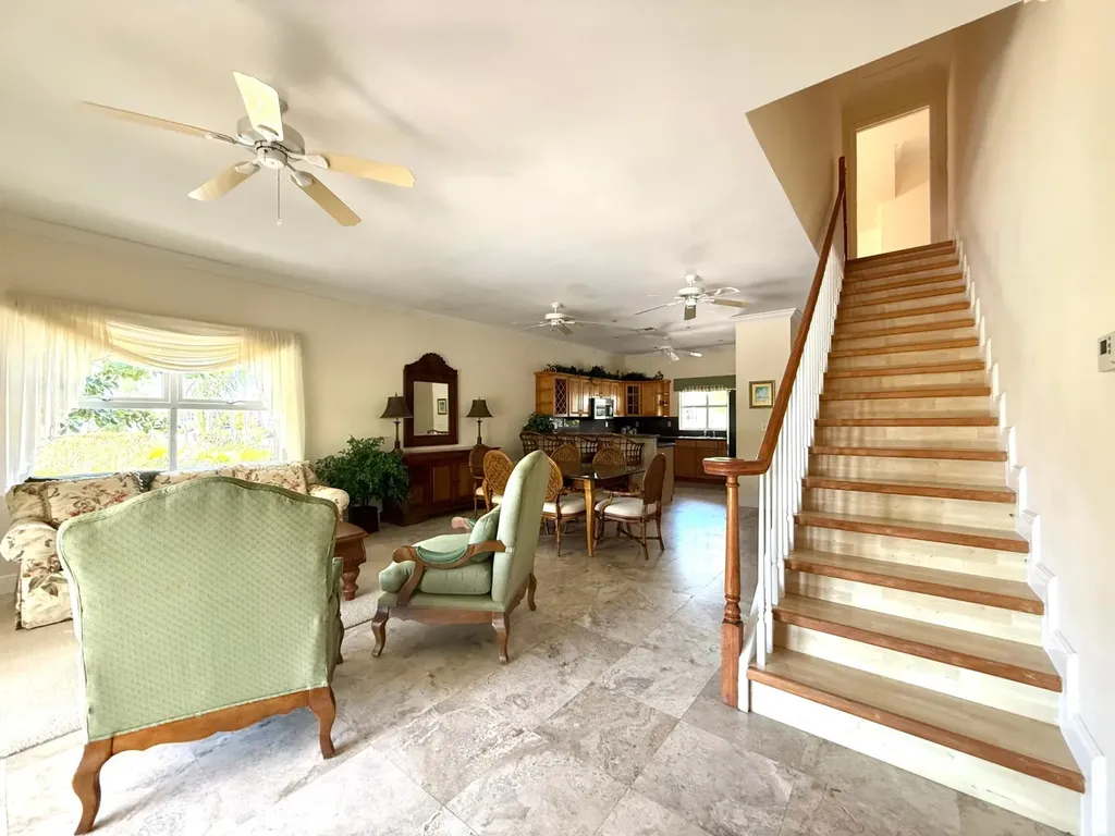 Shoreline Grand Bahama Freeport BS