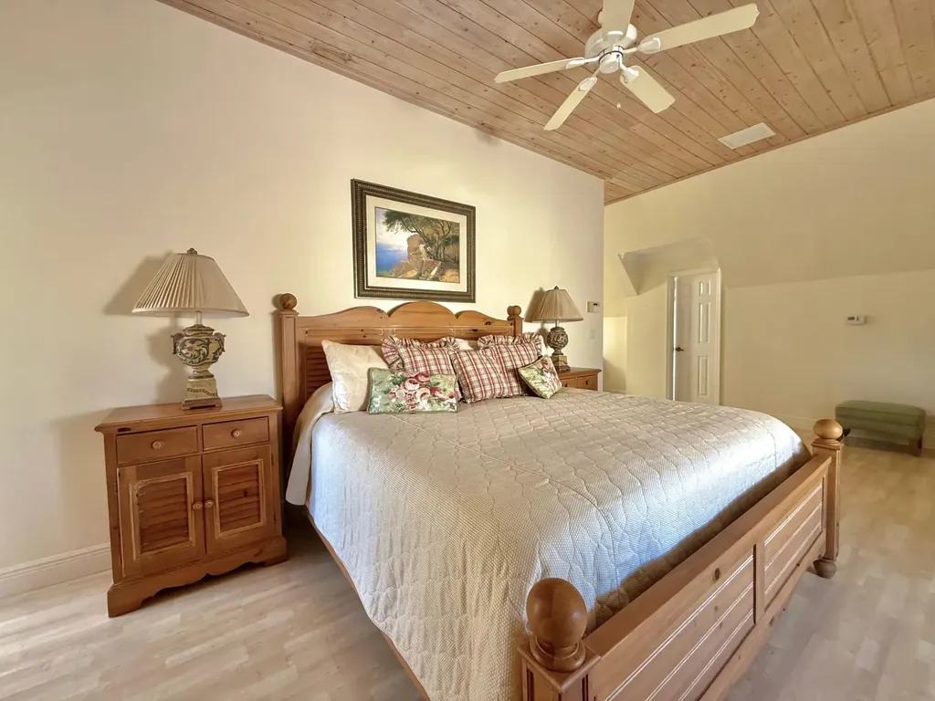 Shoreline Grand Bahama Freeport BS