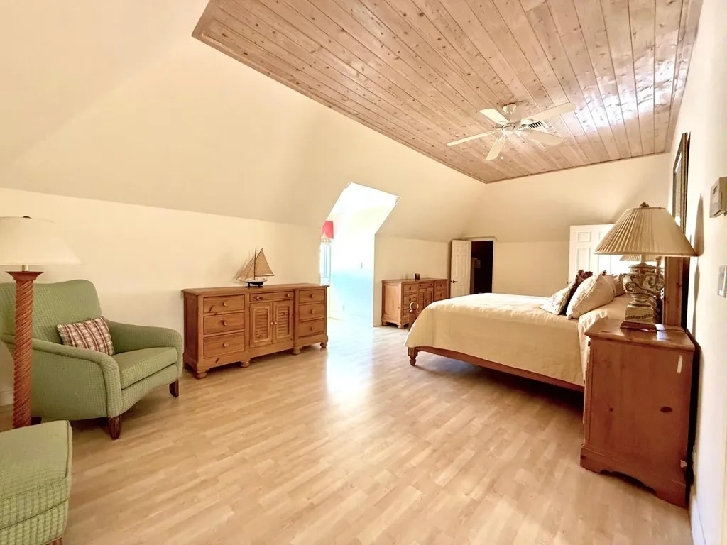 Shoreline Grand Bahama Freeport BS