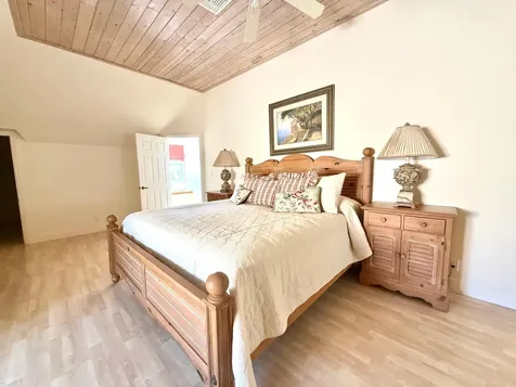 Shoreline Grand Bahama Freeport BS