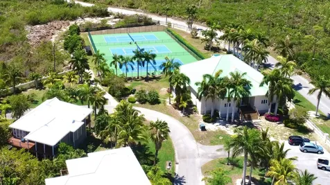 Shoreline Grand Bahama Freeport BS