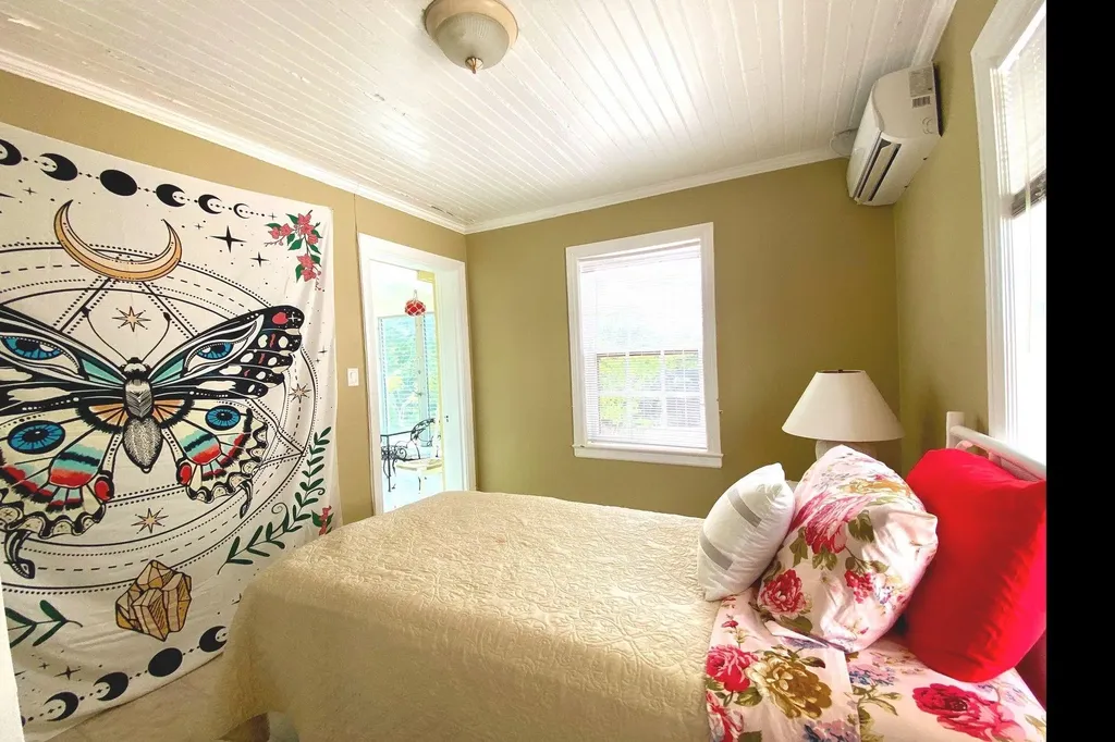 Thatch Tree House Eleuthera BS