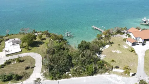 Pelican Shores Road Abaco BS