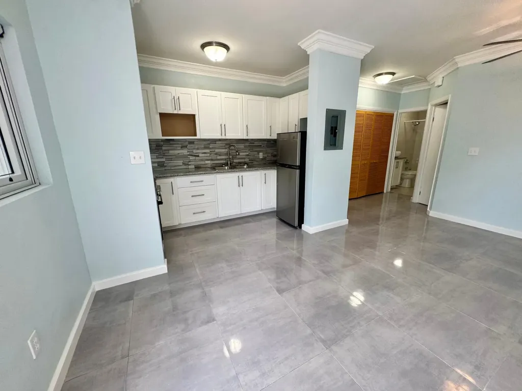 Denice Cay, Venice Bay New Providence Paradise Island BS