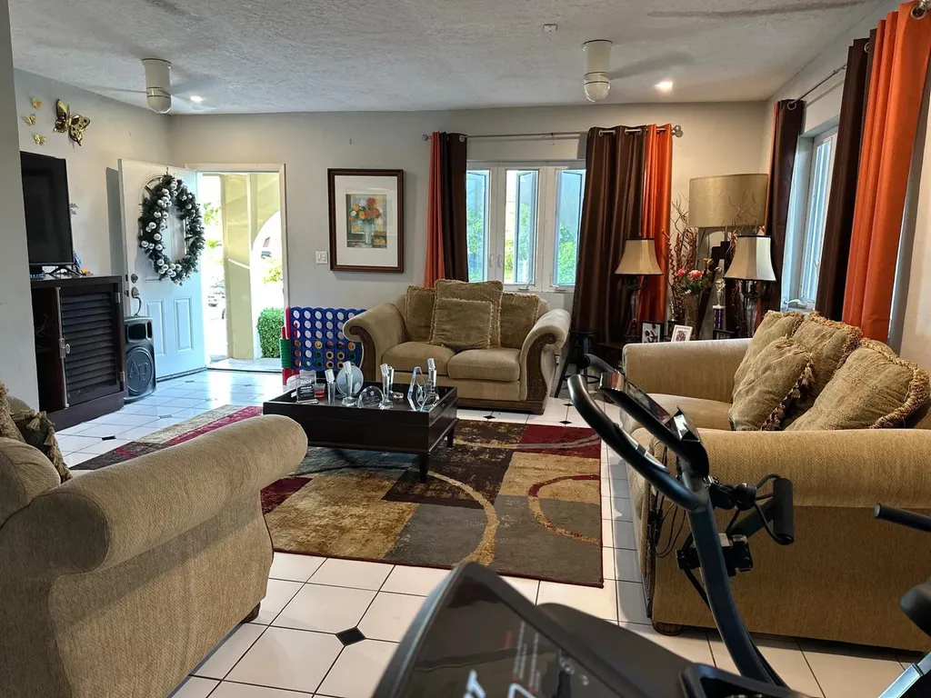 Wild Guava 34 New Providence Paradise Island BS