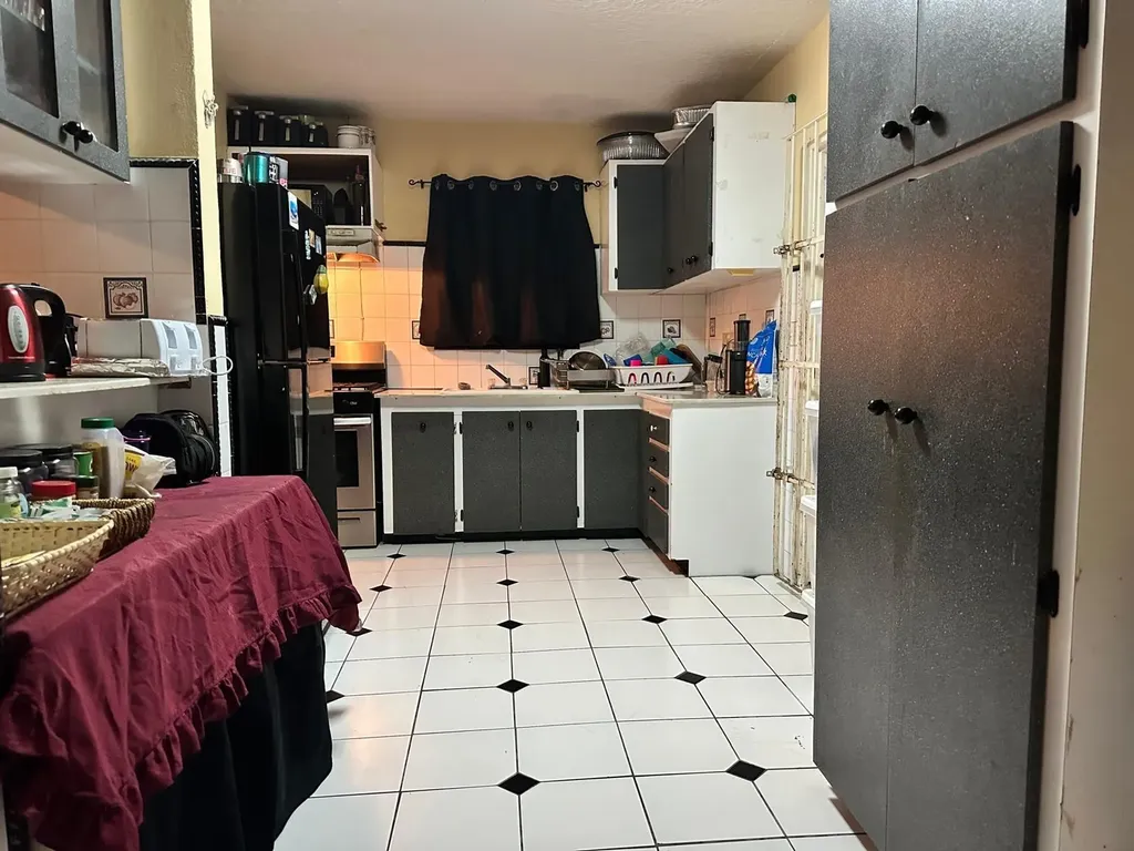 Wild Guava 34 New Providence Paradise Island BS