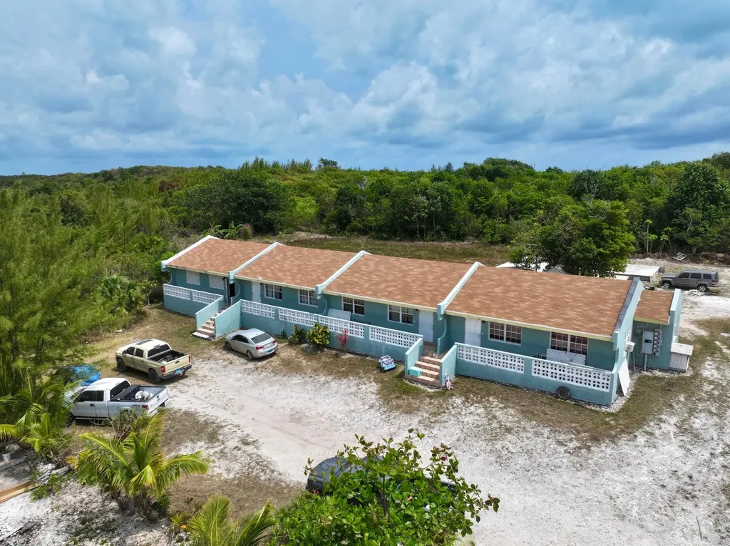 Betty Rockwell Drive Abaco BS