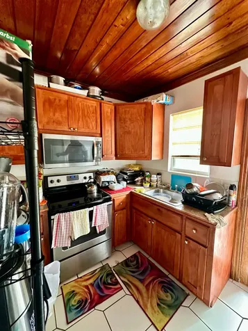 Betty Rockwell Drive Abaco BS