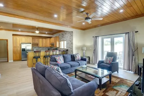 Yamacraw Hill Road 67 New Providence Paradise Island BS