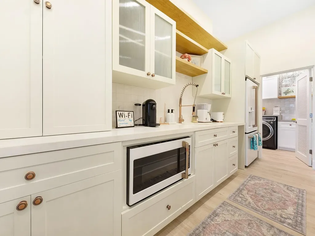 #3 Old Fort Ridge New Providence Paradise Island BS