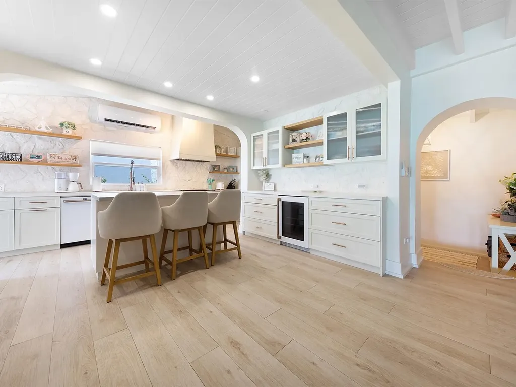 #3 Old Fort Ridge New Providence Paradise Island BS