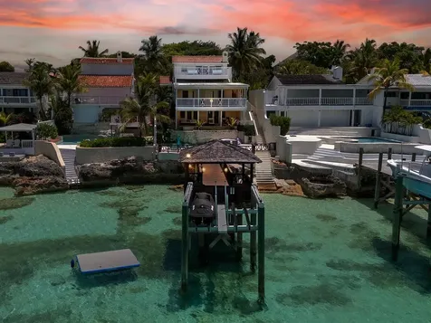 #3 Old Fort Ridge New Providence Paradise Island BS