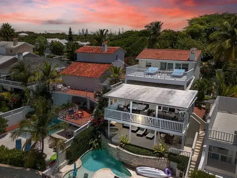 #3 Old Fort Ridge New Providence Paradise Island BS