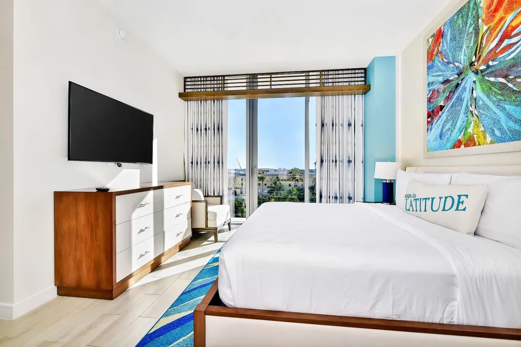 One Particular Harbour New Providence Paradise Island BS