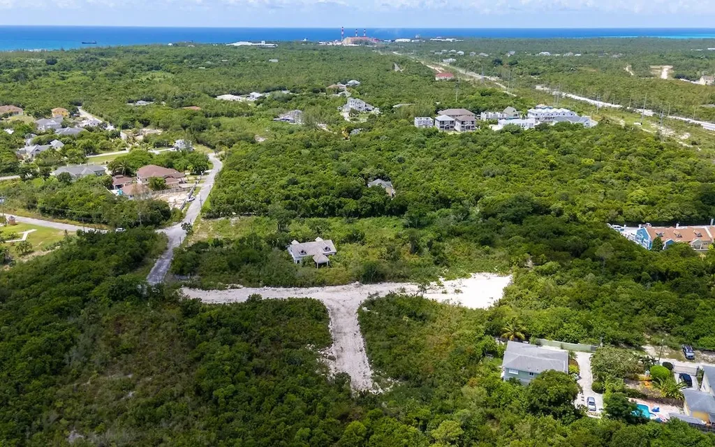 15f Country Club Estates New Providence Paradise Island BS