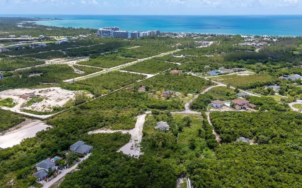 15f Country Club Estates New Providence Paradise Island BS