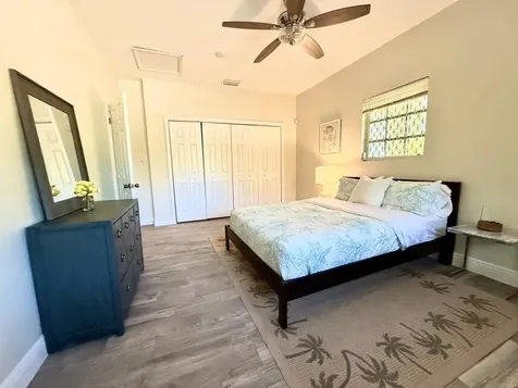 Cannon Drive 12 Grand Bahama Freeport BS