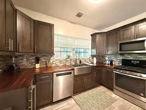 Cannon Drive 12 Grand Bahama Freeport BS