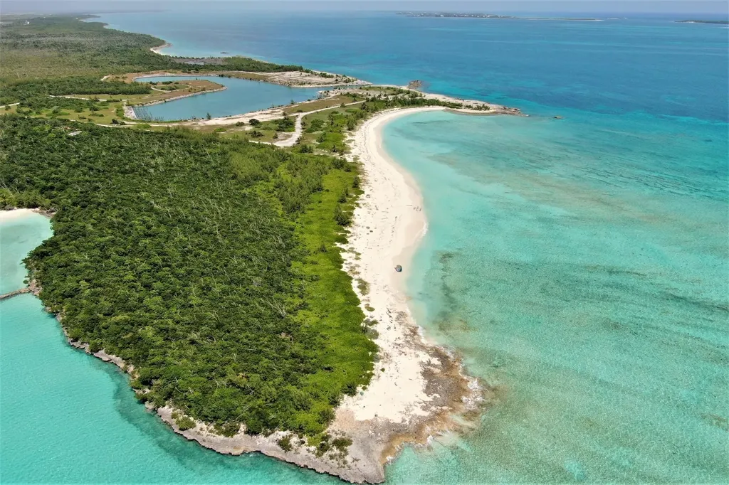 15.2 Acres Carleton Point Abaco BS