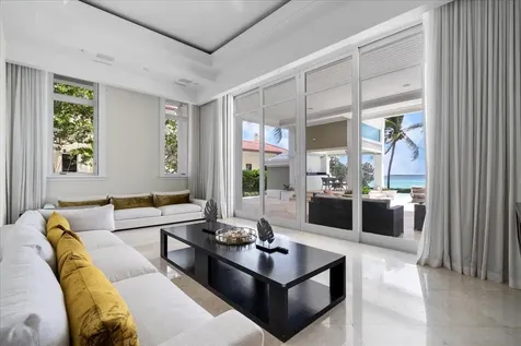 Ocean Club Drive 38 New Providence Paradise Island BS