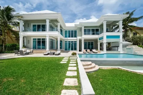 Ocean Club Drive 38 New Providence Paradise Island BS