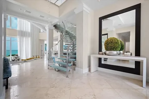 Ocean Club Drive 38 New Providence Paradise Island BS