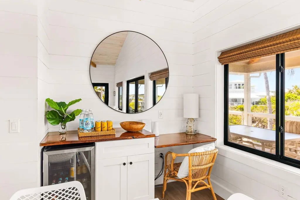 Golden Coconut Abaco BS