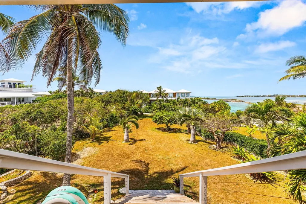 Golden Coconut Abaco BS