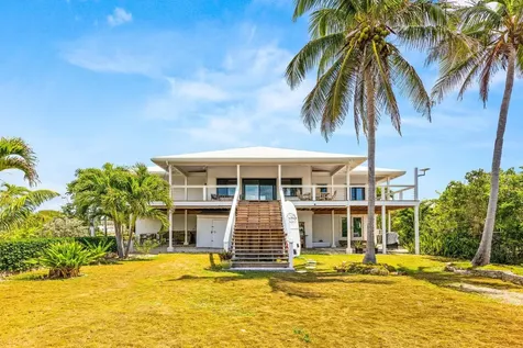 Golden Coconut Abaco BS