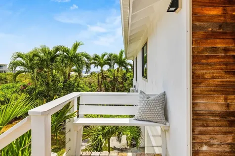 Golden Coconut Abaco BS