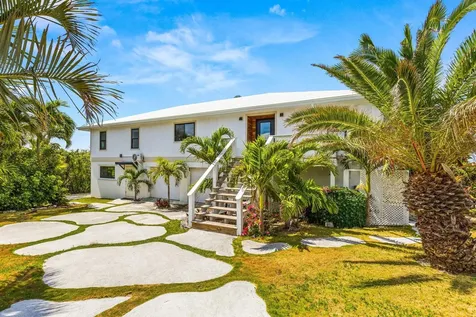 Golden Coconut Abaco BS