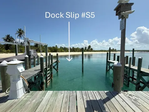 Golden Coconut Abaco BS