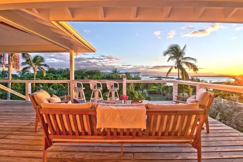 Golden Coconut Abaco BS