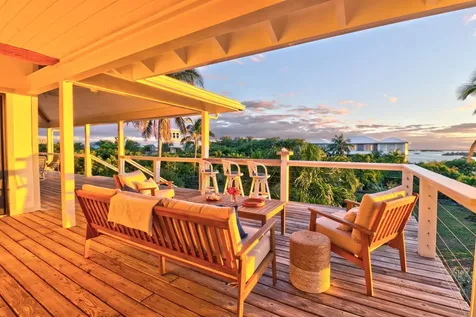 Golden Coconut Abaco BS