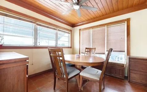 Triplex Near Palmdale New Providence Paradise Island BS