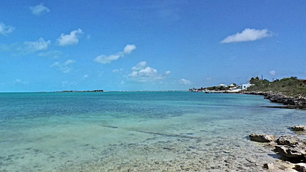 Salt Pond Waterfront Long Island BS