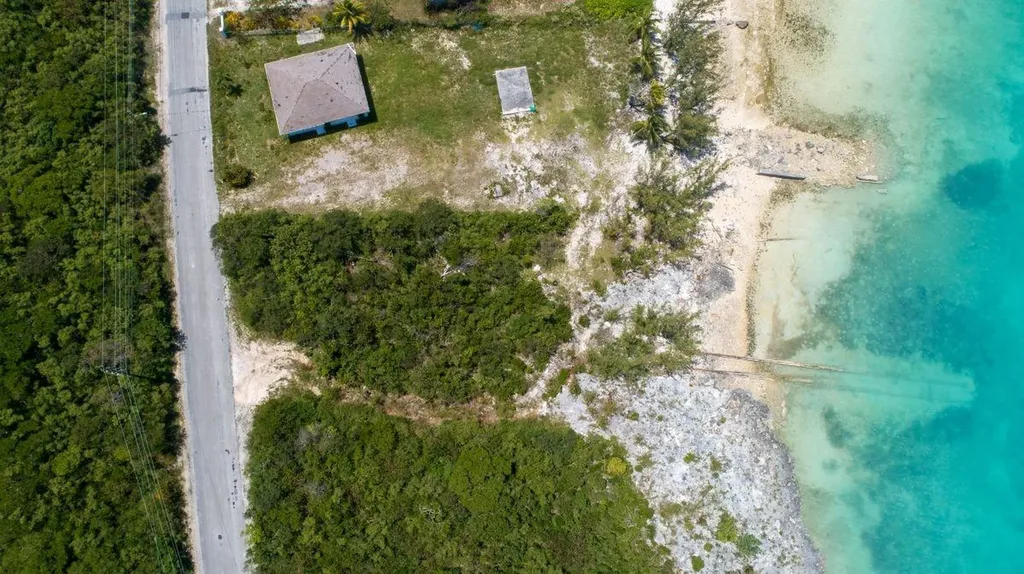 Salt Pond Waterfront Long Island BS