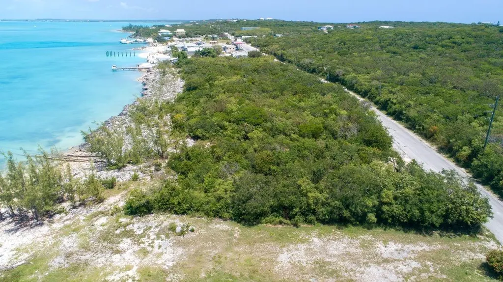 Salt Pond Waterfront Long Island BS