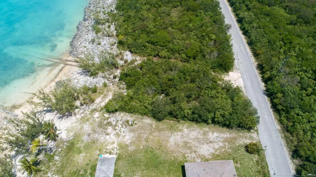 Salt Pond Waterfront Long Island BS