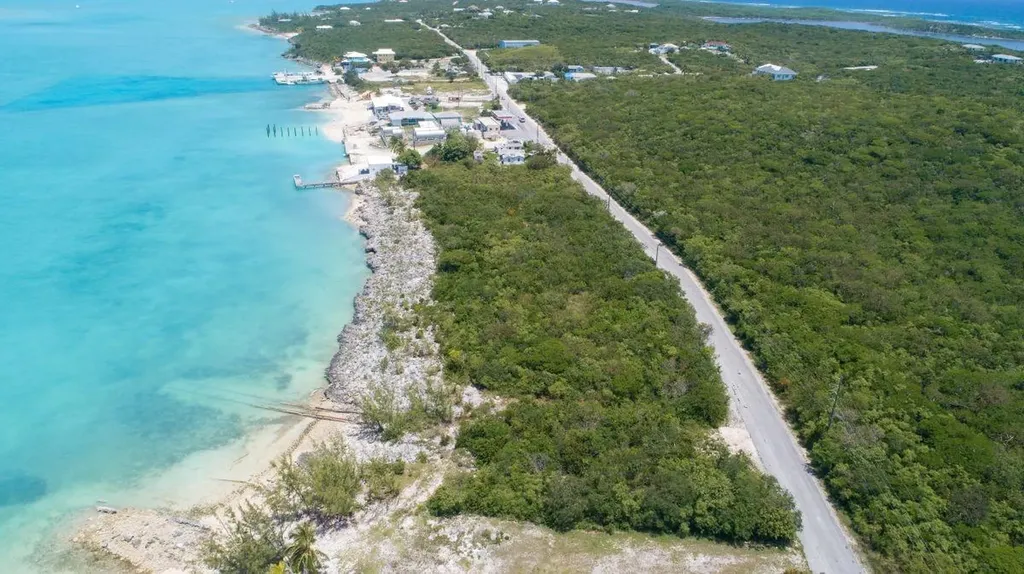 Salt Pond Waterfront Long Island BS