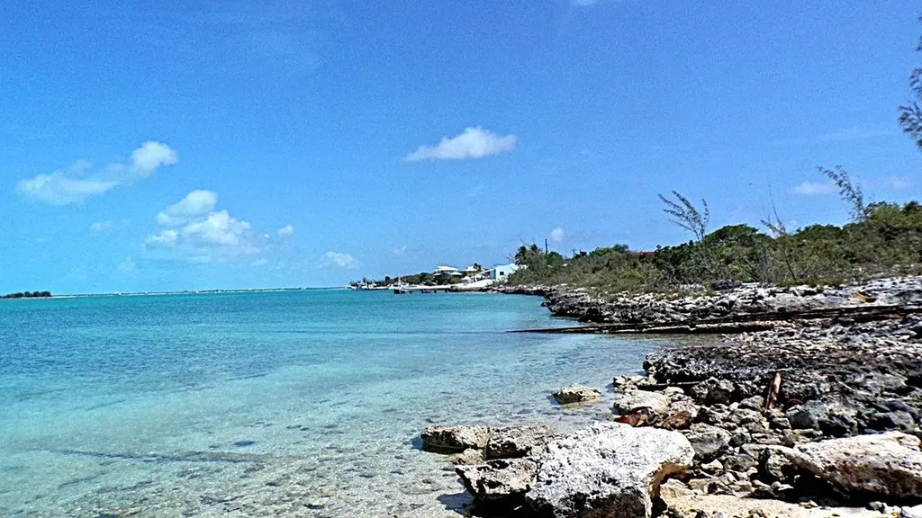 Salt Pond Waterfront Long Island BS