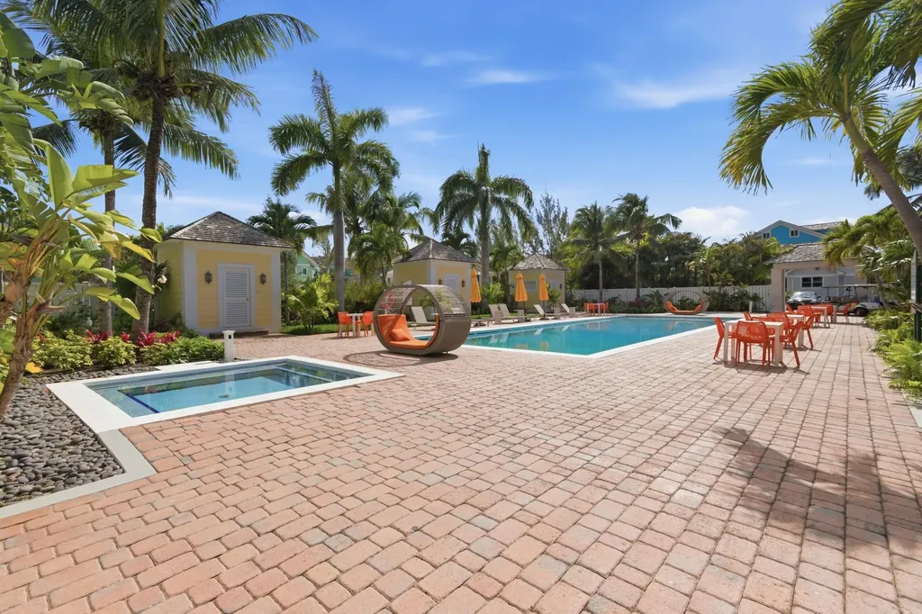 Serenity, Eastwind Drive New Providence Paradise Island BS